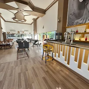 Silver Tower Aparthotel Kusadasi